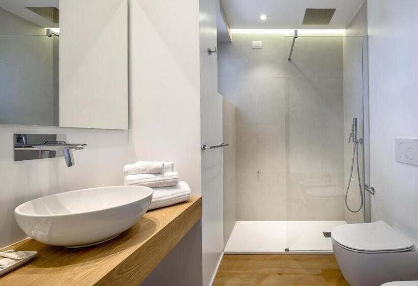 四人高级间, Onda Marina