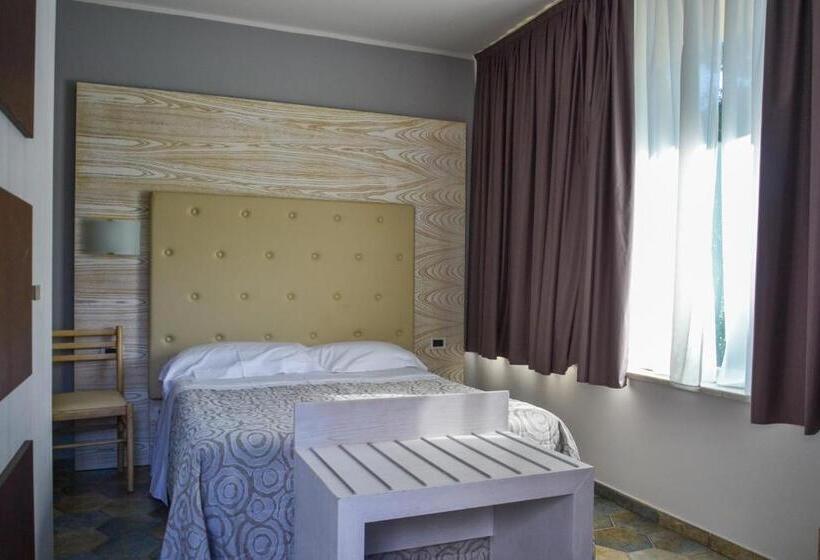 غرفة عائلية, Villa Elsa