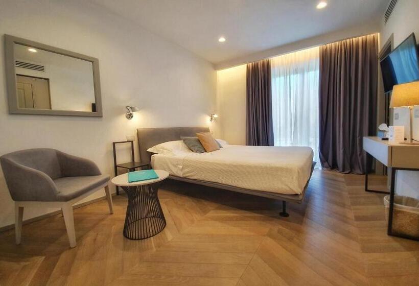 غرفة قياسية مطلّة علي الحديقة, Villa Elsa