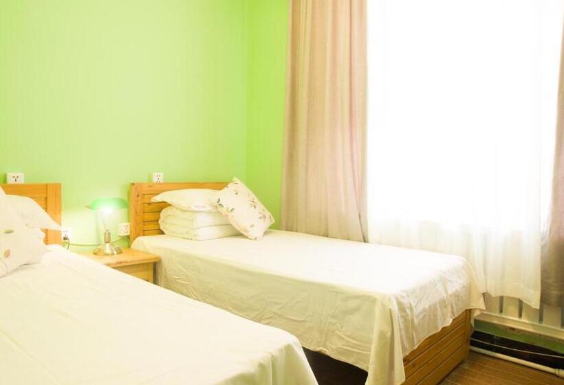 חדר סטנדרט חדר אמבטיה משותף, 大连天天青旅民宿