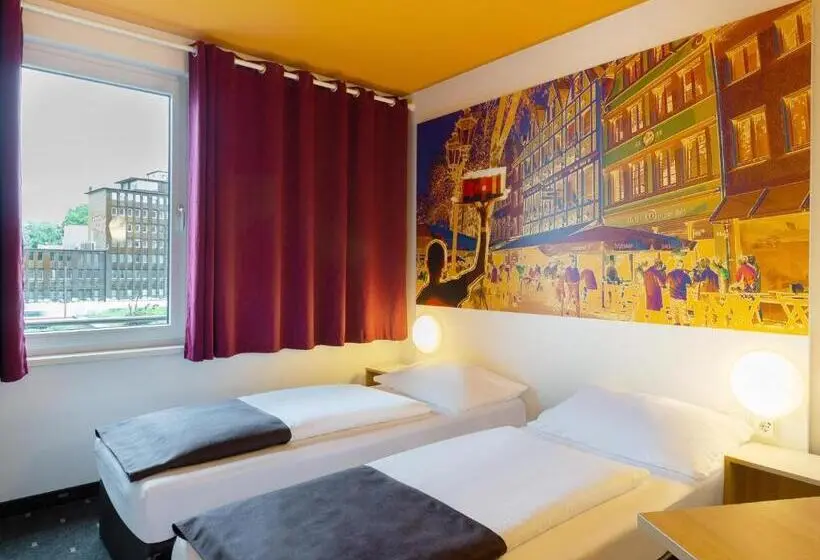 Standard Kolmen Hengen Huone, B&b Hotel Düsseldorf City