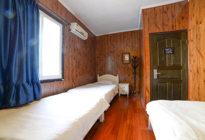 اتاق ساده سه نفره, Chengdu Mix Hostel Courtyard Poshpacker