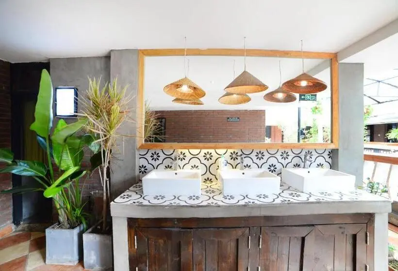 ルームシェアのワンベッド, Chengdu Mix Hostel Courtyard Poshpacker