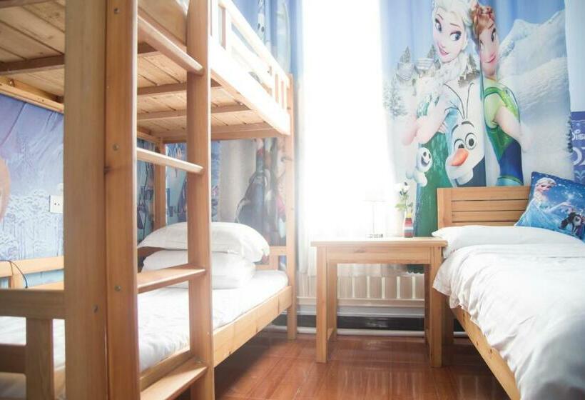 חדר משפחתי דלוקס, 大连天天青旅民宿