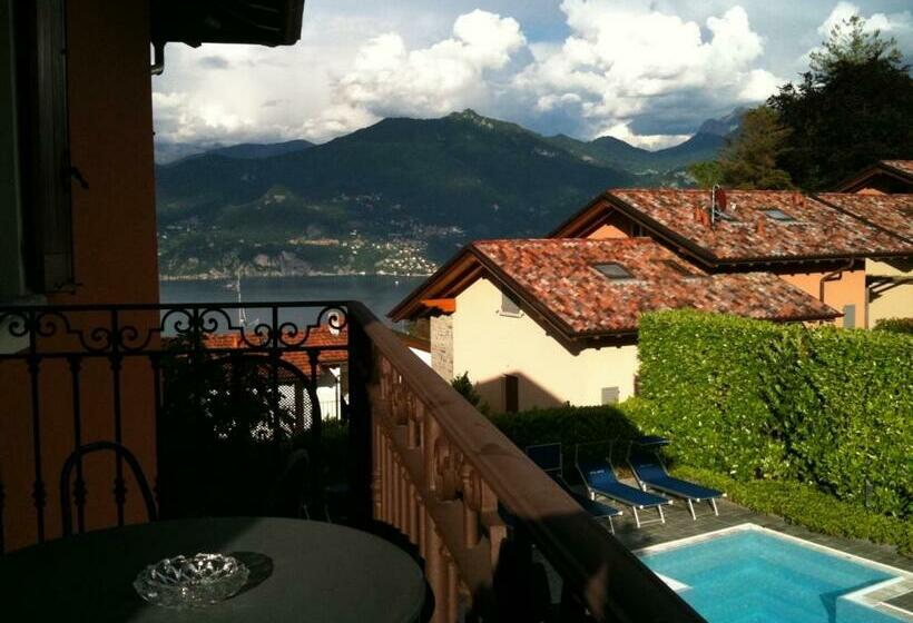 Трехместный Номер Стандарт с Балконом, Adler