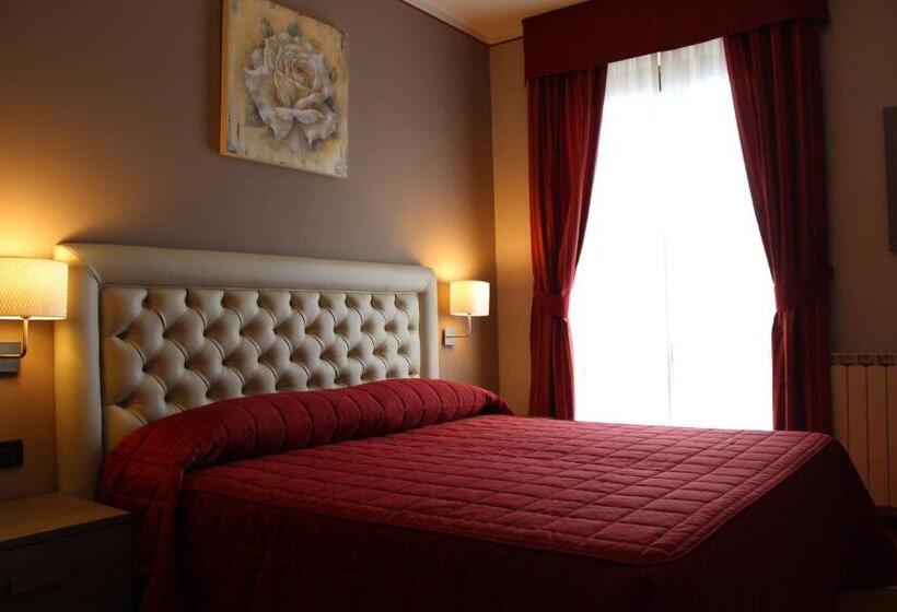 Номер Стандарт Вид на Озеро, Adler