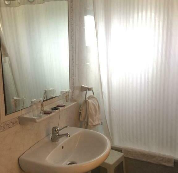 غرفة قياسية, Brisamar