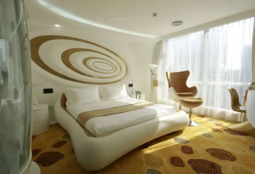デラックススイート, Guangzhou Planet
