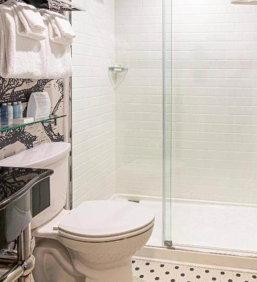 스탠다드 룸, Williamsburg Lodge, Autograph Collection