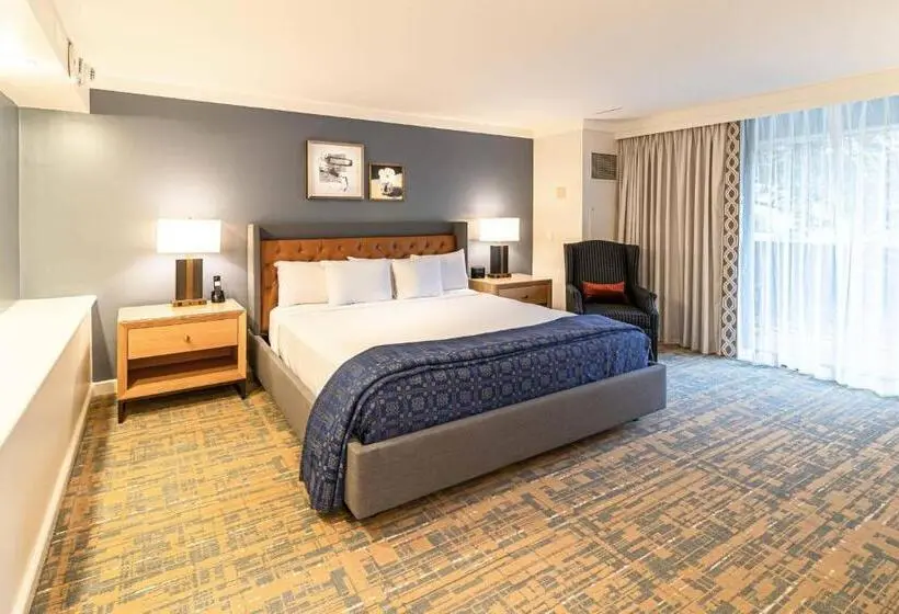 Premium-huone Parveke, Williamsburg Lodge, Autograph Collection