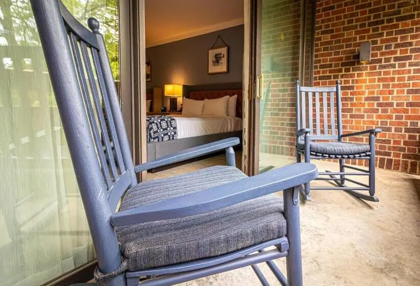 Premium-huone, Williamsburg Lodge, Autograph Collection