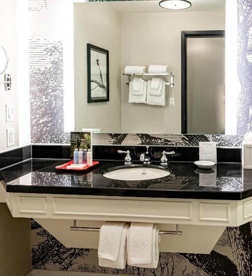 주니어 스위트, Williamsburg Lodge, Autograph Collection