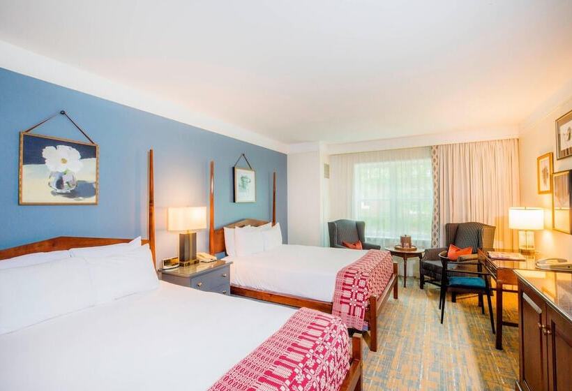 Quarto Deluxe, Williamsburg Lodge, Autograph Collection