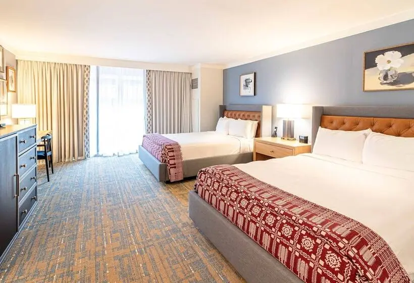 Premium-huone, Williamsburg Lodge, Autograph Collection
