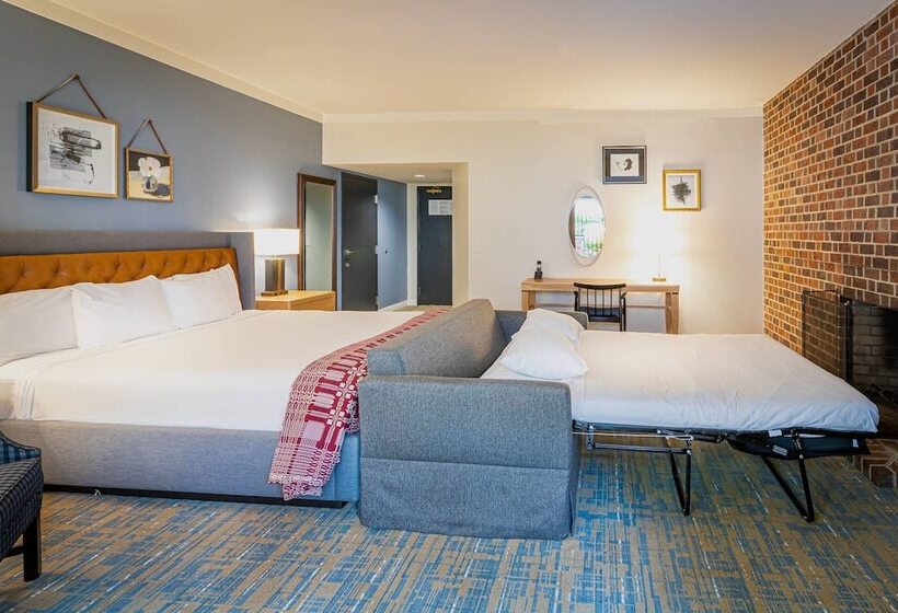 발코니가 있는 프리미엄 룸, Williamsburg Lodge, Autograph Collection