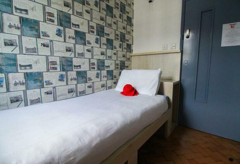Chambre Standard Individuelle, London Backpackers Youth Hostel 18   35 Years Old Only