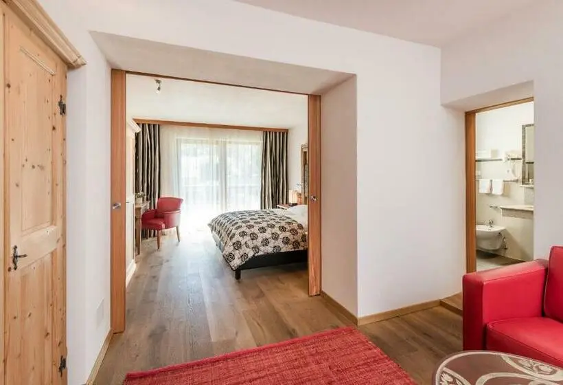 Superior-perhehuone, Sporthotel Exclusive
