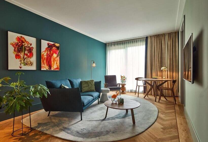 Люкс Кровать Кинг, Hyatt Regency Amsterdam