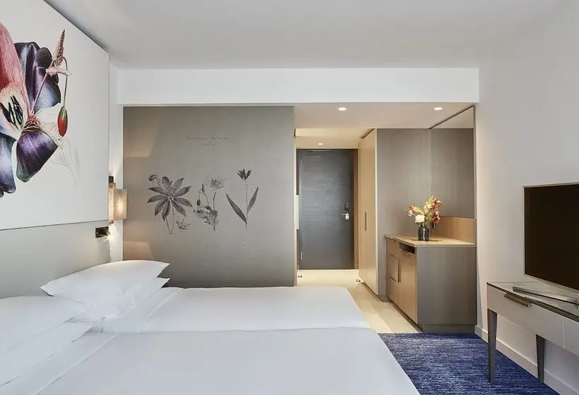 Club Room, Hyatt Regency Amsterdam