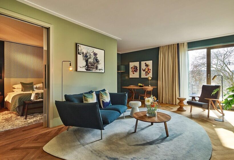 Президентский Люкс, Hyatt Regency Amsterdam