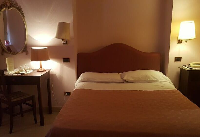 חדר סטנדרט, Posta