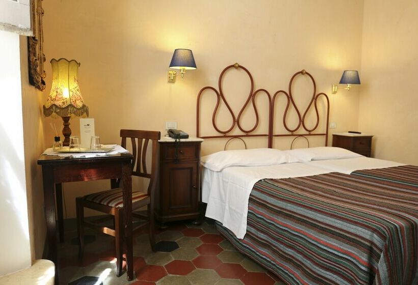 חדר סטנדרט, Posta