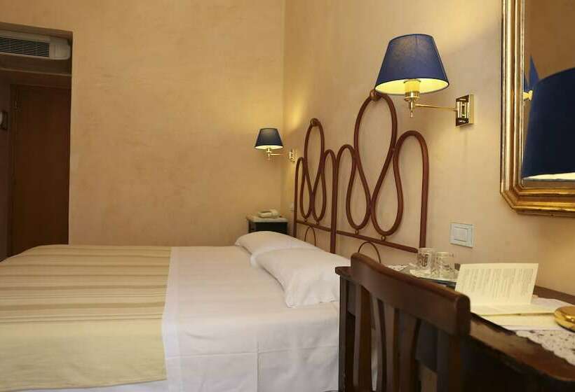 חדר סטנדרט, Posta