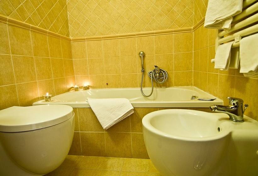 חדר סטנדרט, Posta