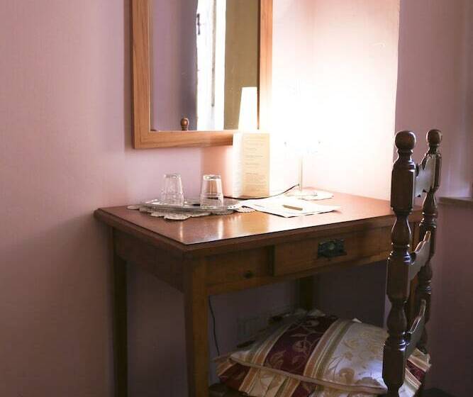 חדר סטנדרט חדר אמבטיה משותף, Posta