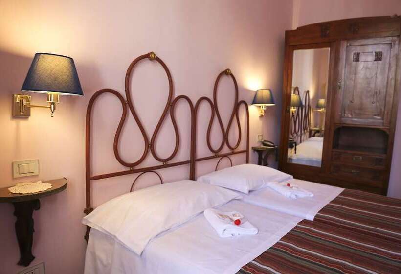 חדר סטנדרט חדר אמבטיה משותף, Posta