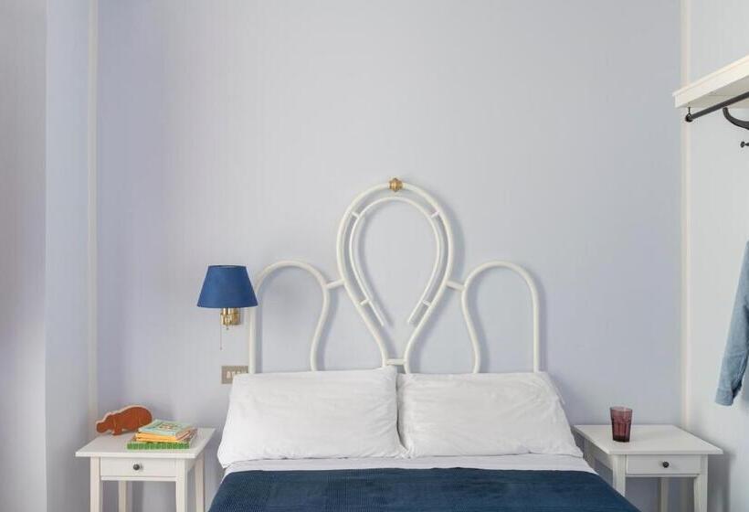 חדר סטנדרט, Posta