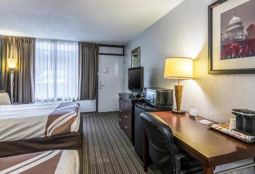 Номер Стандарт 2 Двуспальные Кровати, Rest And Relax Inn