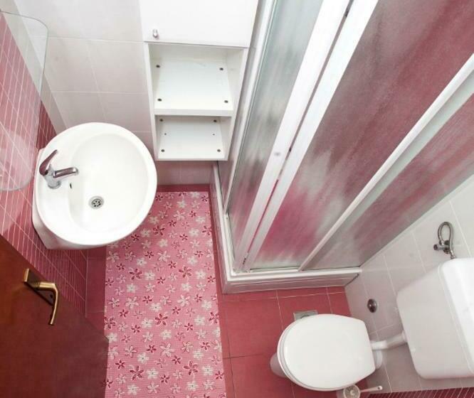 Tengerre Néző 1 Szobás Apartman Erkéllyel, Apartments Zelic Tucepi