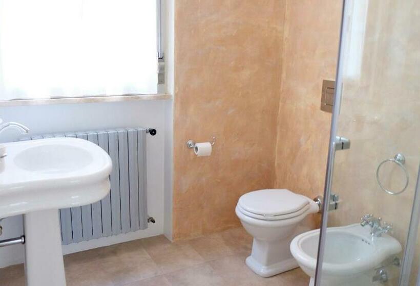 اتاق لوکس, B&b I 10 Mondi