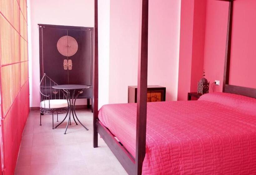 اتاق استاندارد با وان آب گرم, B&b I 10 Mondi