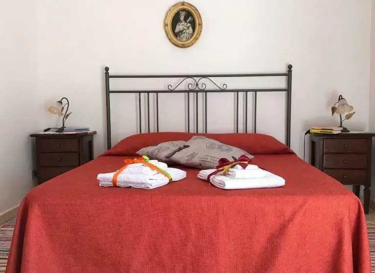 デラックストリプルルーム, La Mimosa Di Erice