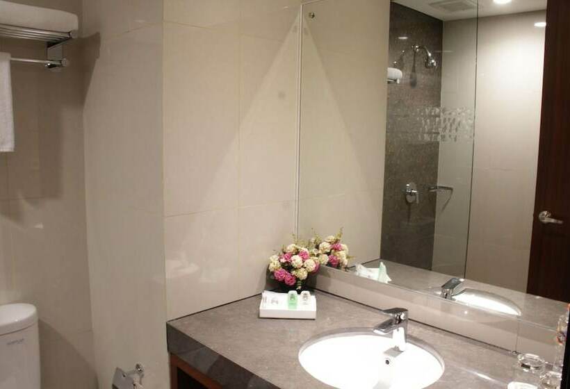 Номер Deluxe, Atrium Premiere Hotel Cilacap
