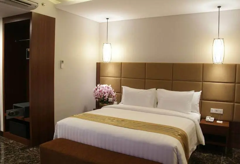 Junior Suite, Atrium Premiere Hotel Cilacap