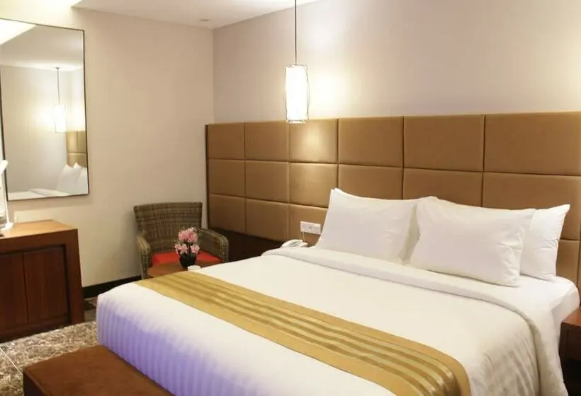 Junior Suite, Atrium Premiere Hotel Cilacap