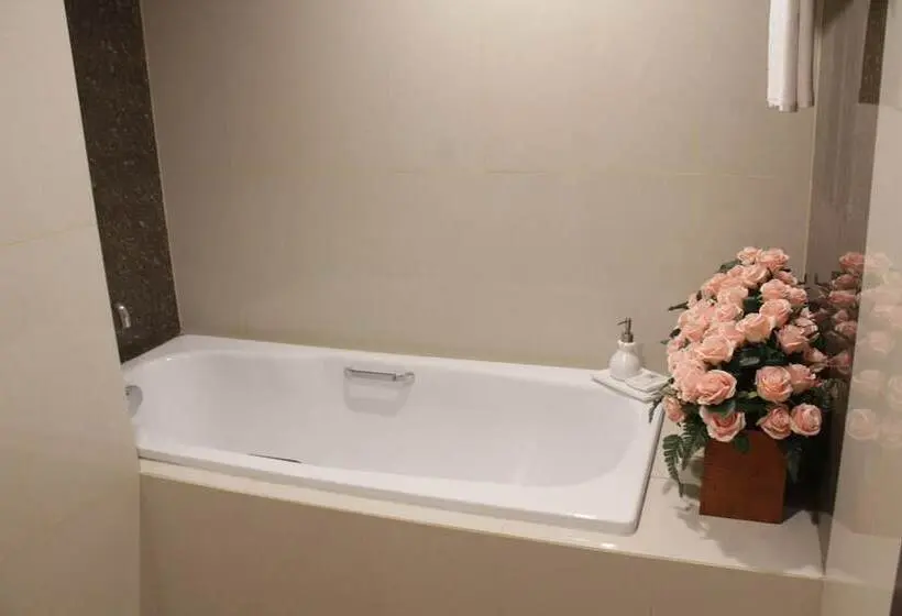 Lakosztály, Atrium Premiere Hotel Cilacap