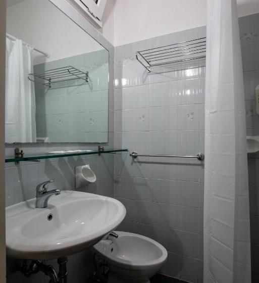 バルコニー付スタンダード4ベッドルーム, Cimarosa