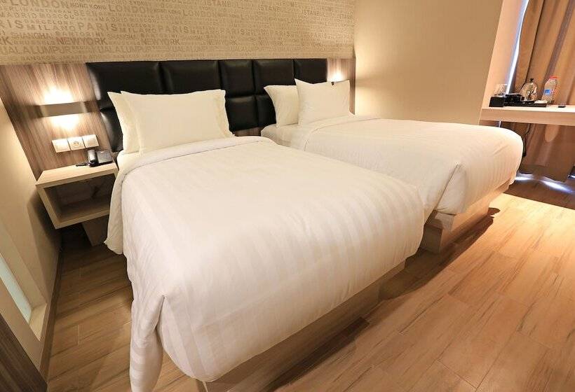 디럭스 룸, Luminor Hotel Jambi Kebun Jeruk By Wh