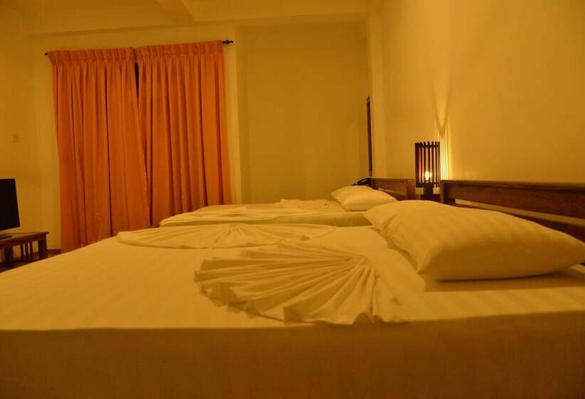 Семейный Номер, Rajarata Lodge