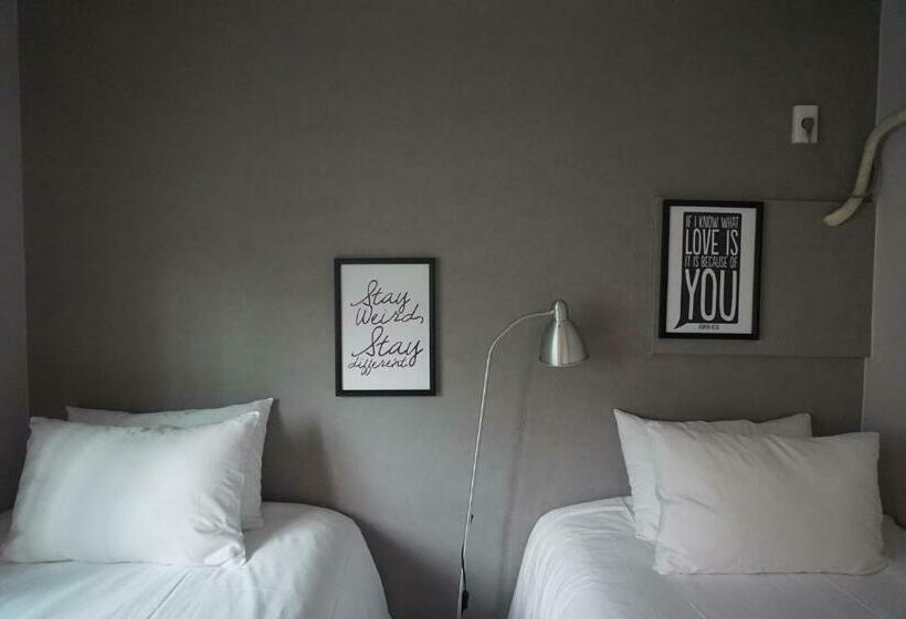 标准间, Grim Garden Guesthouse