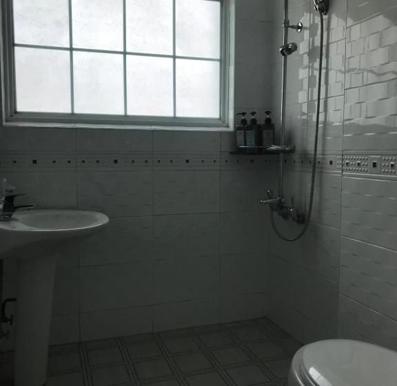 家庭山景房, Grim Garden Guesthouse