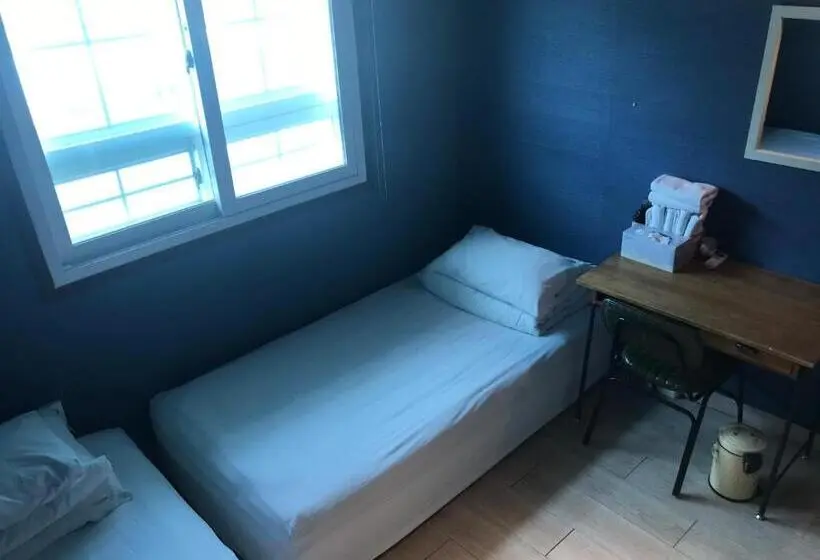 Perhehuone Vuoristonäkymä, Grim Garden Guesthouse