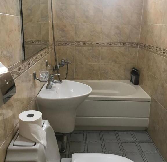 家庭山景房, Grim Garden Guesthouse