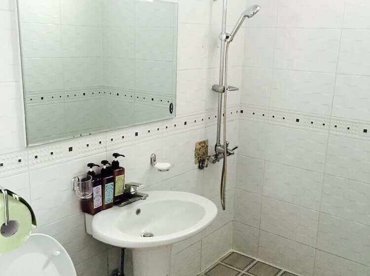 标准间, Grim Garden Guesthouse