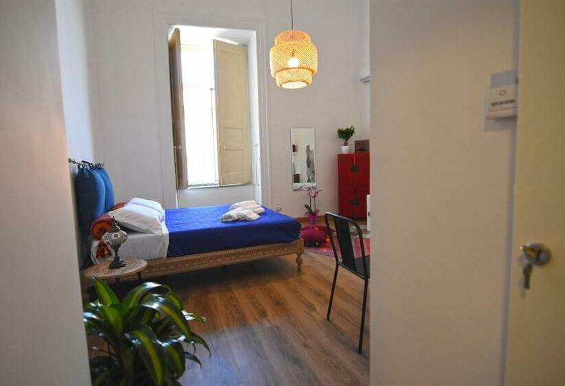 سوییت جونیور, Sunrise B&b