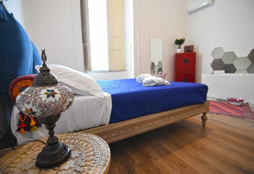 سوییت جونیور, Sunrise B&b